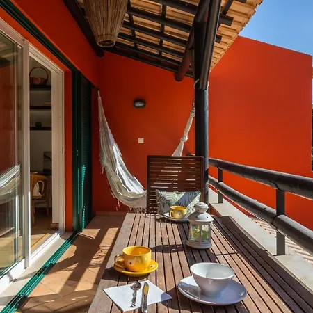 Countryside 2-bedroom With Pool And Golf Premises! Aroeira (Setubal)